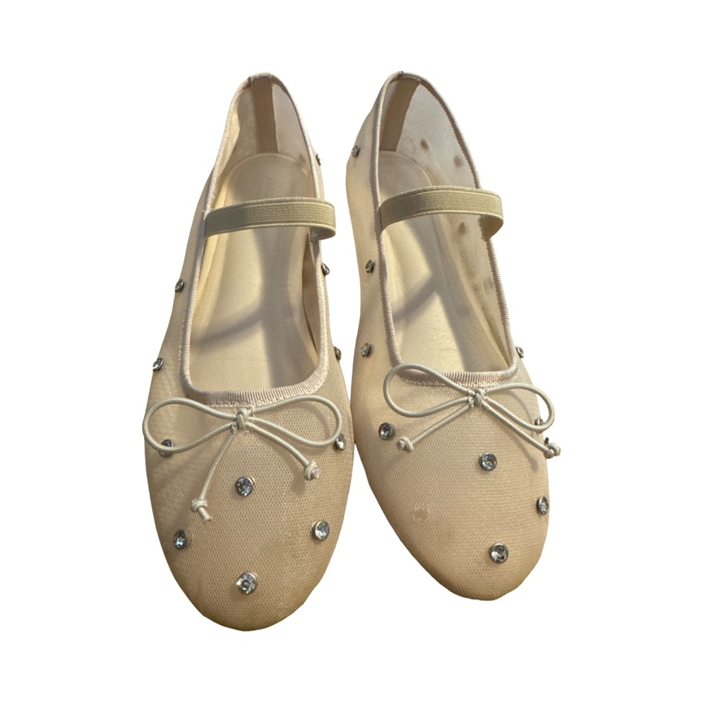 Chic Cream Flats with Rhinestone Details - Picture 3 of 8